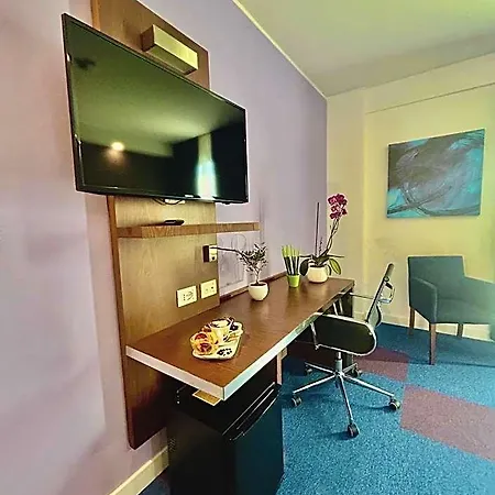Gp Hotel