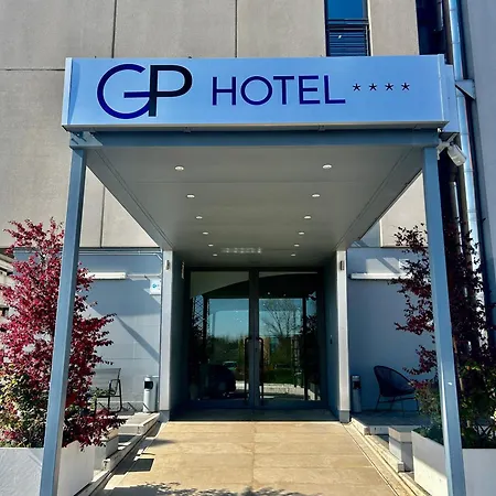 Gp 酒店 4*